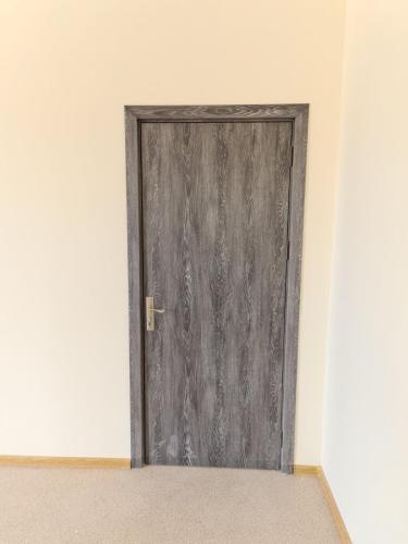 IMG-eca0ac0d3c84554163357fabe9ad4331-V